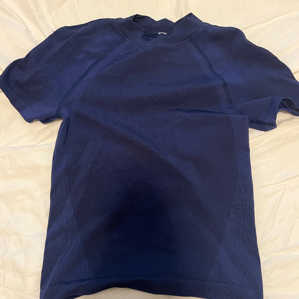 Lululemon dark blue running shirt